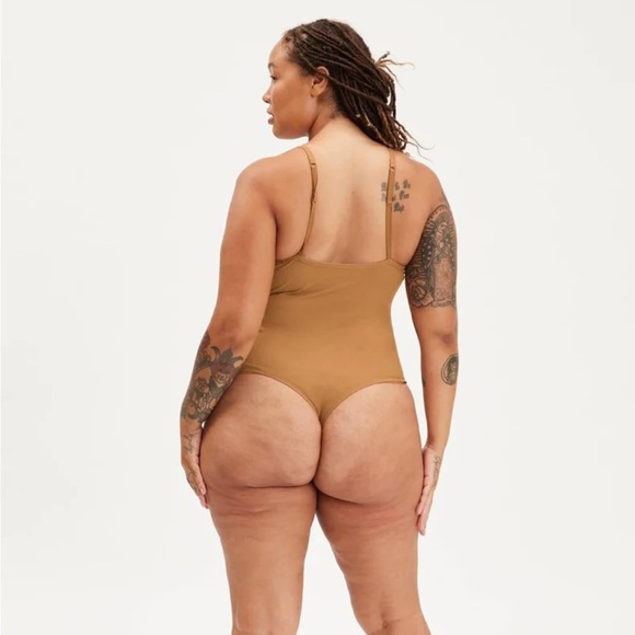 girlfriend collective | Marlow High Neck Bodysuit (Thong) - Picture 4 of 13